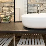 Mg House Luxury