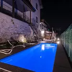 Mg House Luxury コモ