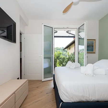 Διαμέρισμα Mg House Luxury