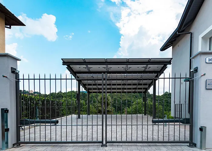 Mg House Luxury * كومو