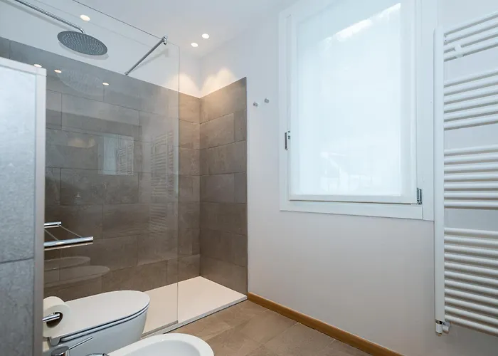 Mg House Luxury Апартаменты Комо