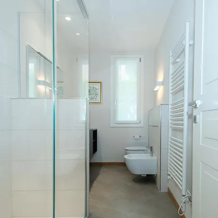 Mg House Luxury * Como